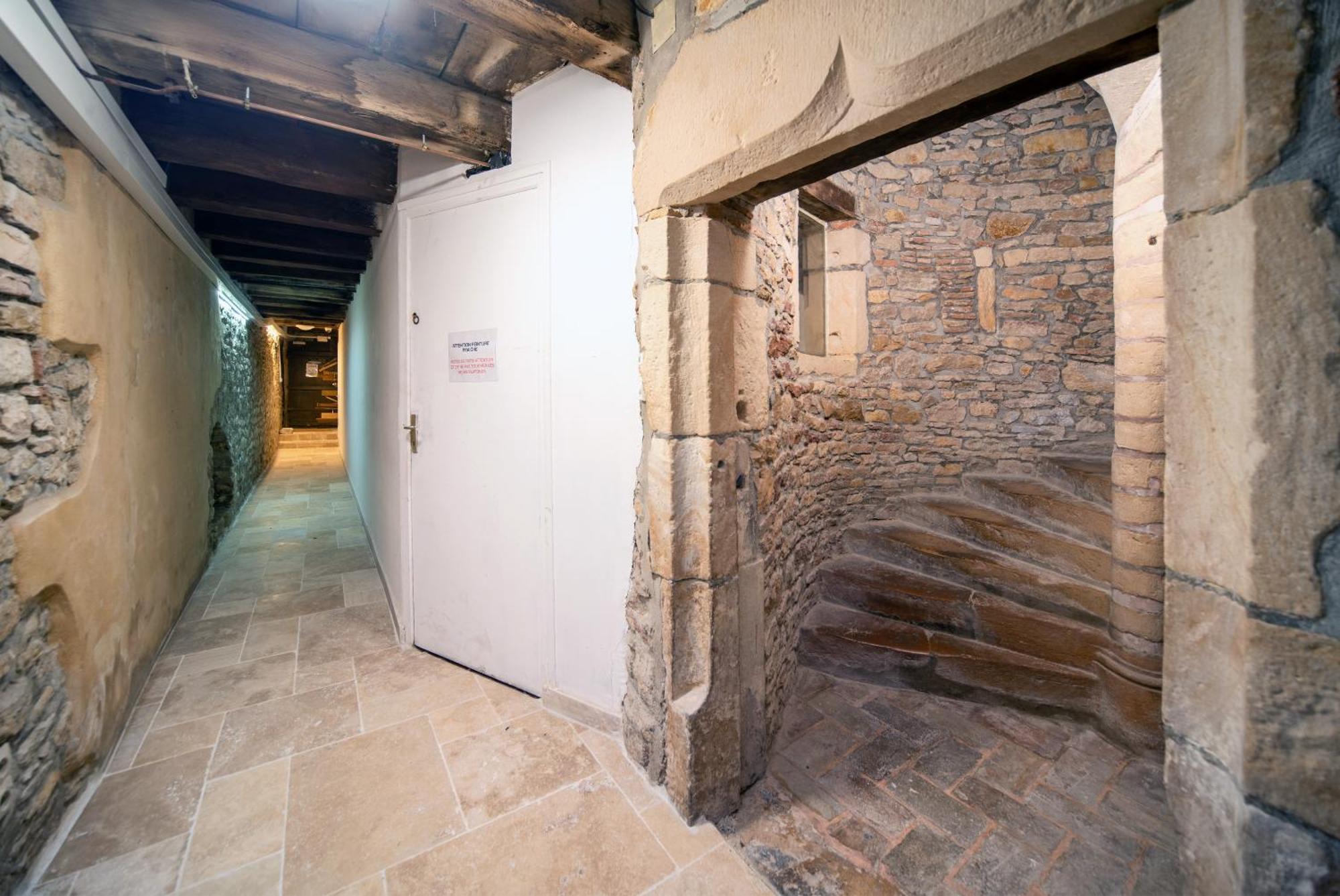 Myappart71 - La Prefecture - Appartement En Coeur De Ville Mâcon Exterior photo
